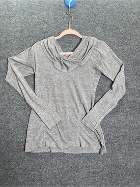 Zella Gray Cowl Neck Ruched Back Long Sleeve Athletic Top Women’s Medium Hoodie